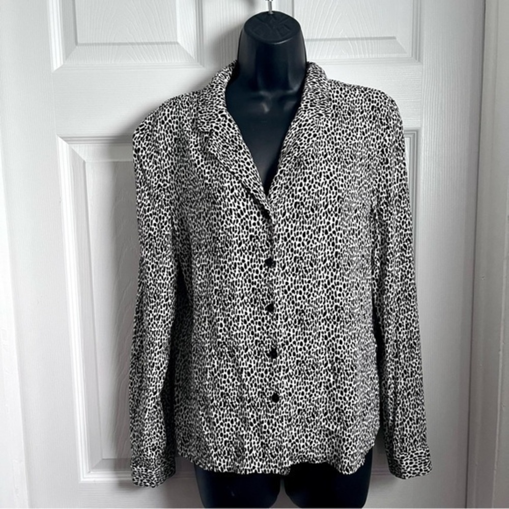 Frank & Oak Blouse Top animal print Large Women button down collared black